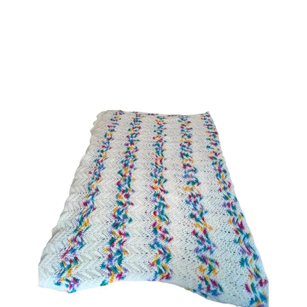 Vintage Handmade Crochet‎ Zig Zag Ripple Afghan Blanket 70x40